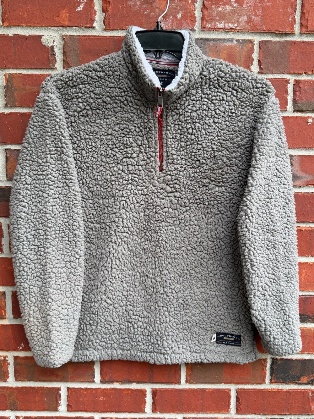 Southern Marsh Appalachian Mens S Gray Sherpa 1/4 Zip Pullover w Red Zip Trim P5